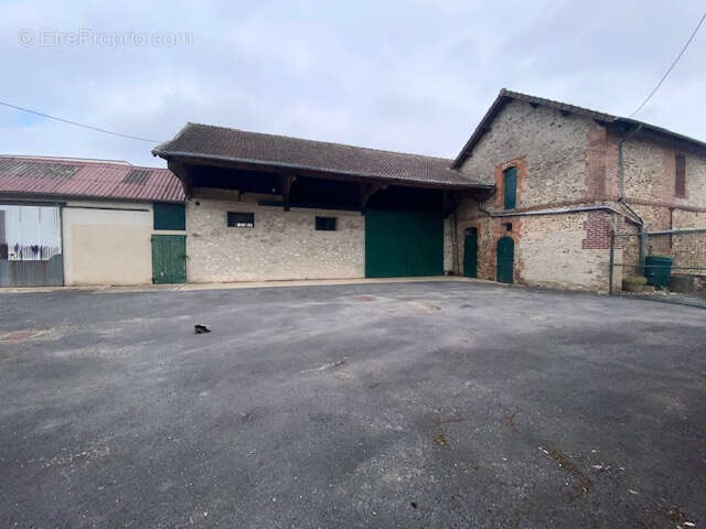 Maison à MAISONCELLES-EN-BRIE