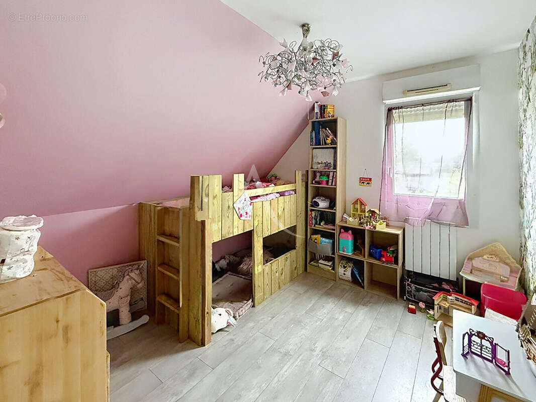 Maison à VILLEVEQUE