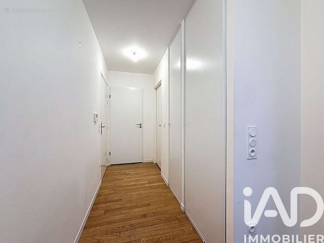 Appartement 64 m² à Rueil-Malmaison  - photo 5