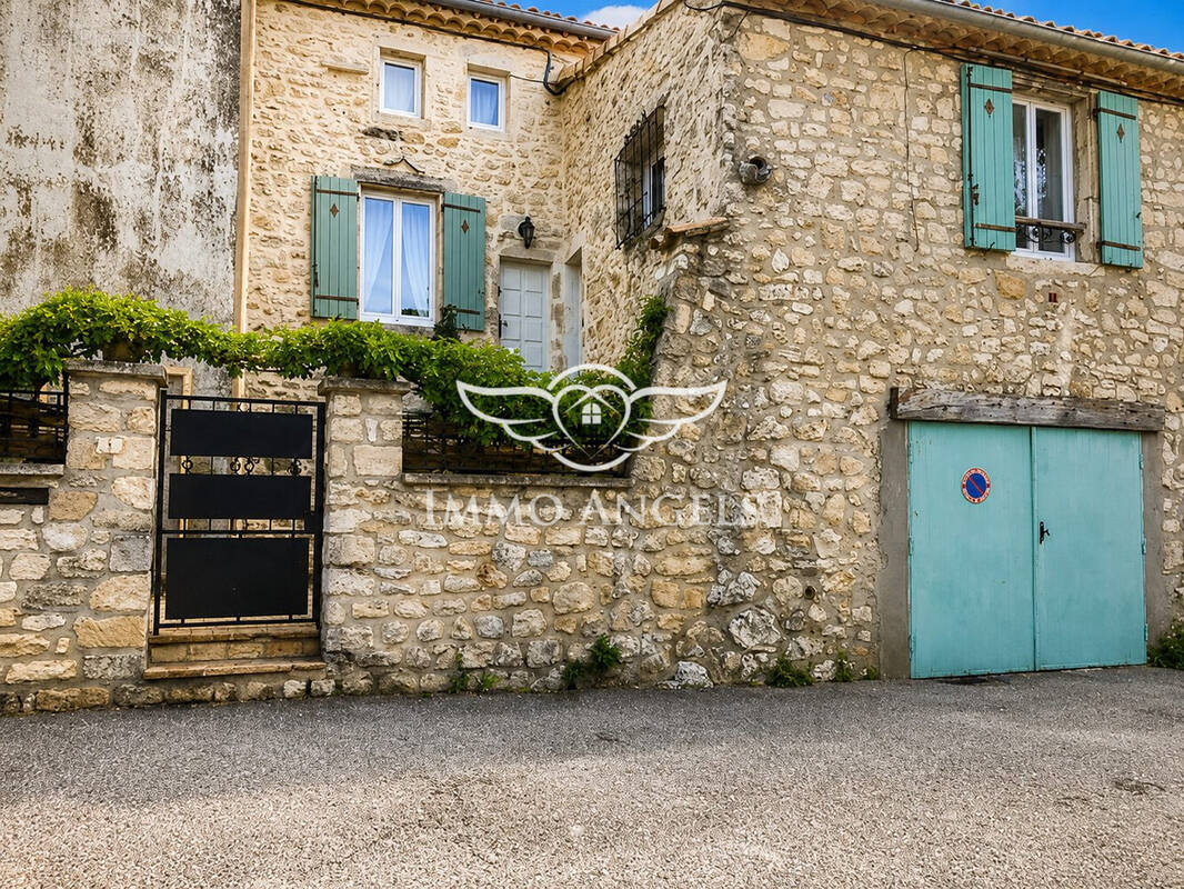 Maison à SAINT-REMEZE