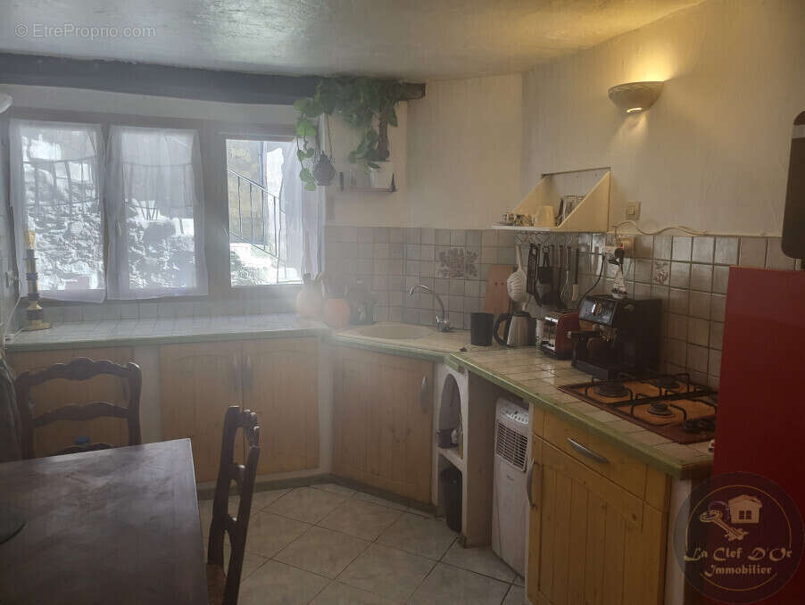 Appartement à ANNOT