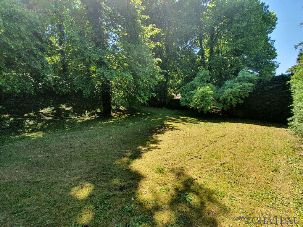 Maison à FLEURY-SUR-ANDELLE