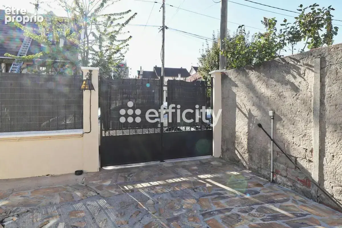 Maison 5 pièces 115 m² à vendre à Les Pavillons-Sous-Bois (93320) - photo 2
