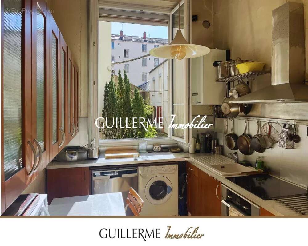 Appartement à LYON-7E