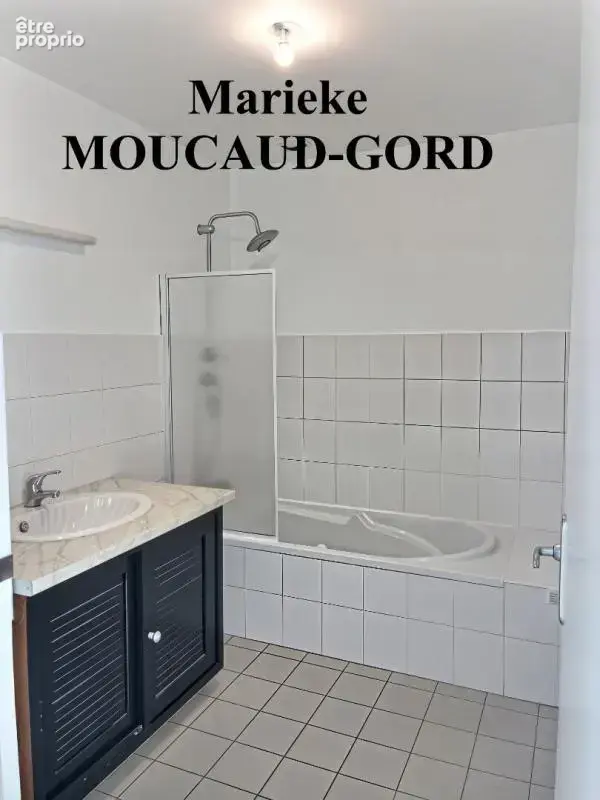 Appartement Beauzac type T4 90 m2 trois chambres, balcon et garage sans ascenseur - photo 8