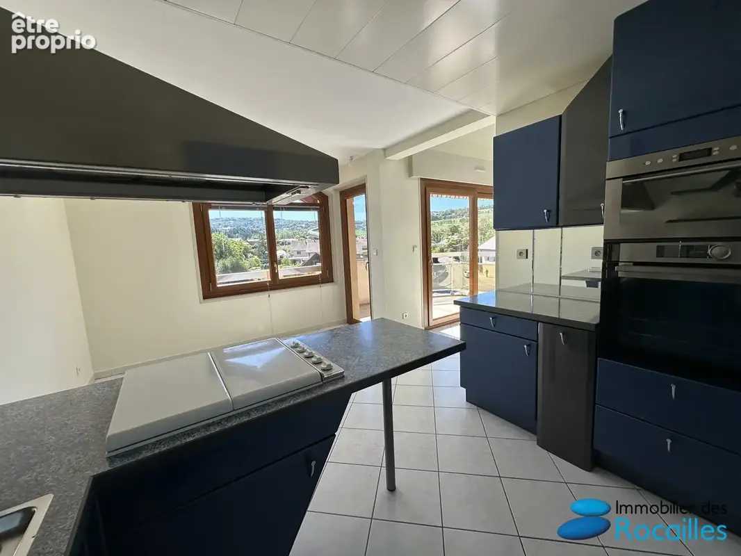Appartement 5 pièces 127 m² à vendre à Reignier (74930) - photo 3