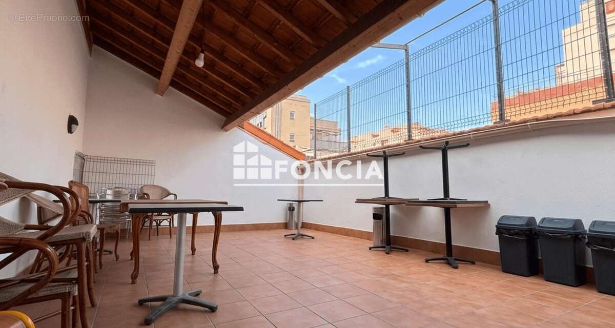 Appartement à MARSEILLE-3E