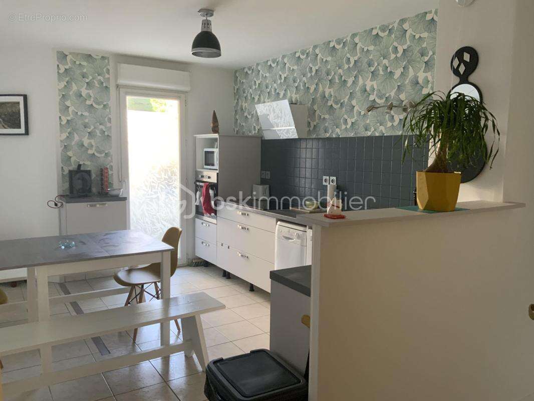 Appartement à SAINT-PIERRE-D'IRUBE