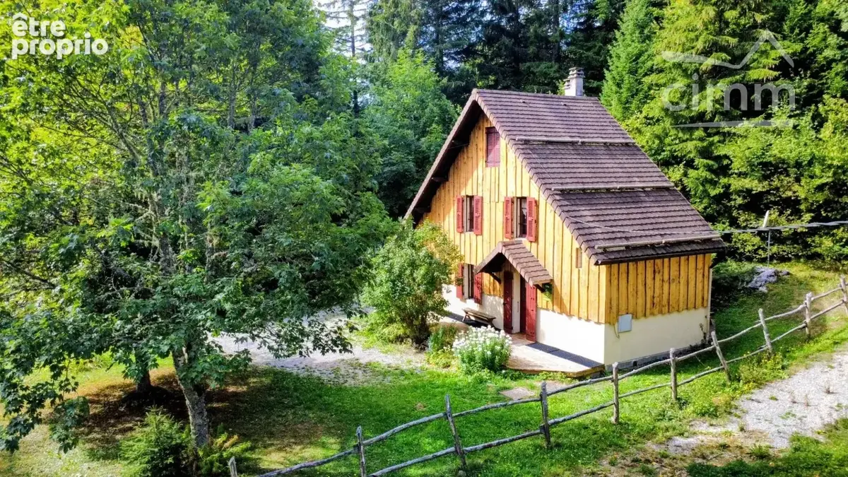 Maison à SAINT-PIERRE-DE-CHARTREUSE