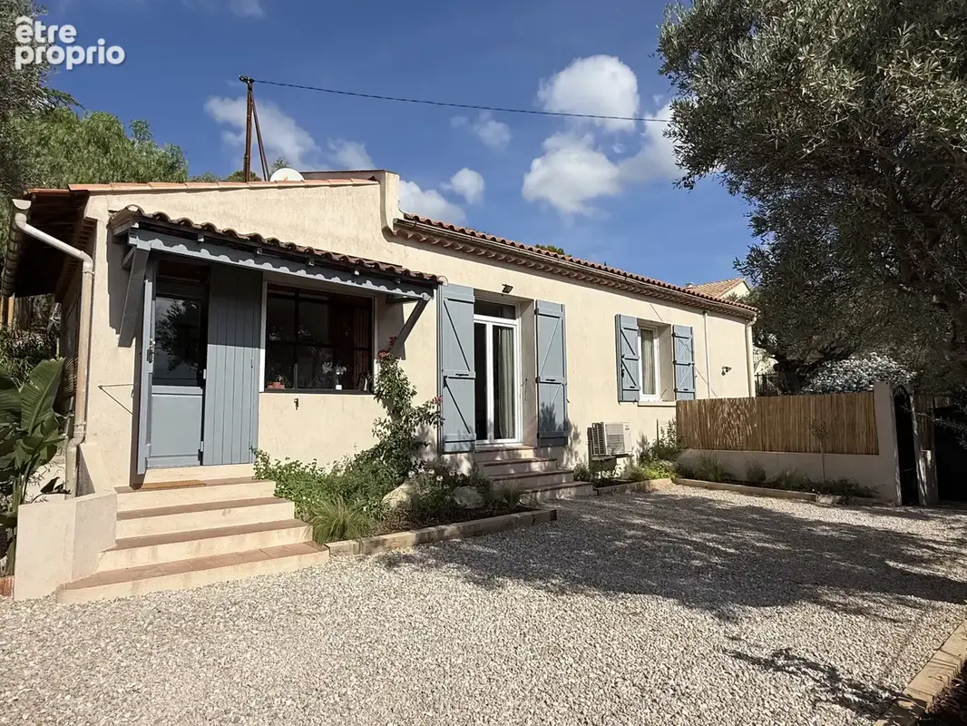 Le Revest les Eaux Villa T4 d'environ 90 m2 sur parcelle avoisinant les 550 m2, vue dégagée - photo 1