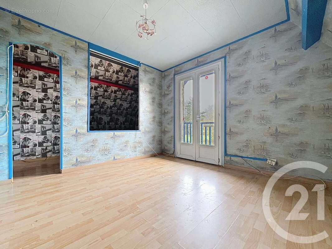 Maison à ROUGEMONTIERS