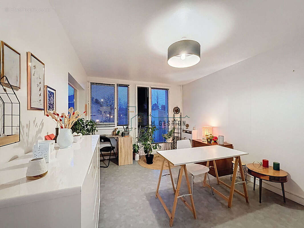 Appartement 3 chambres - garage - Quartier calme - Proche centre-ville - photo 6