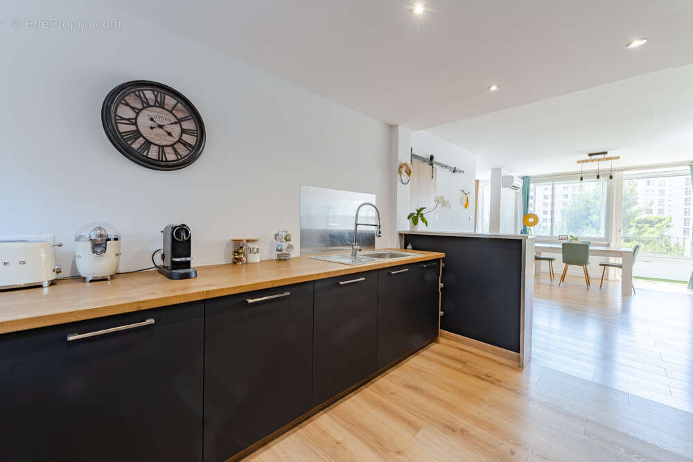 Appartement à MARSEILLE-9E