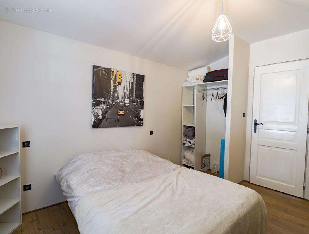 Maison à VIVIERS-LES-MONTAGNES