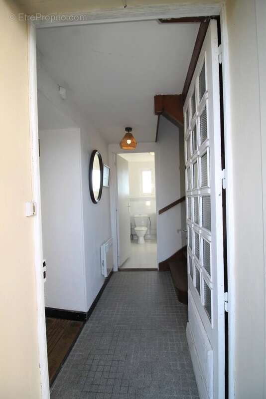 Appartement à SAINT-LEGER-SOUS-BEUVRAY