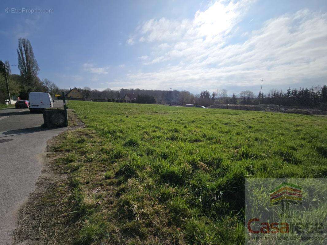 Terrain à BETHONVILLIERS