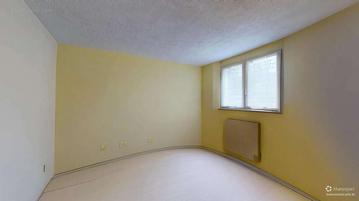 Maison à COMPREIGNAC