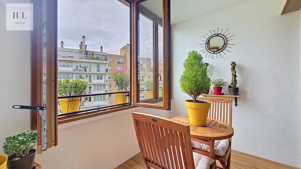 Appartement à MONTREUIL