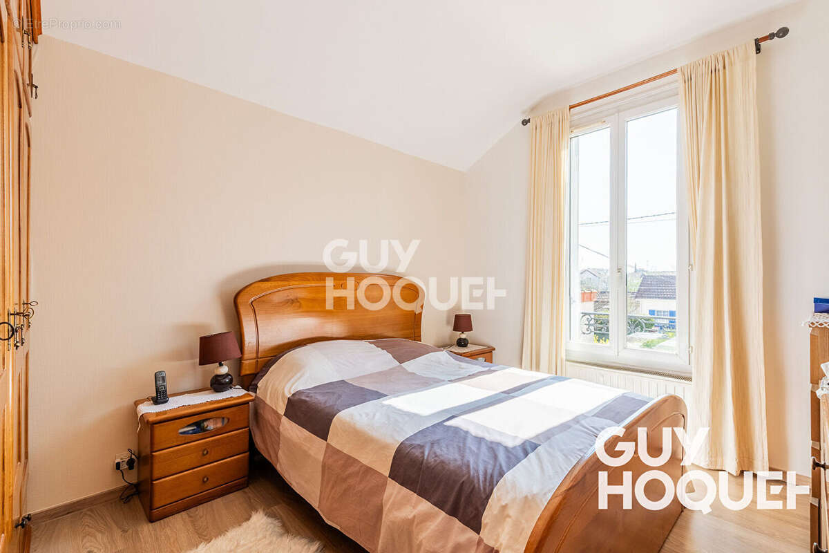 Maison à JUVISY-SUR-ORGE