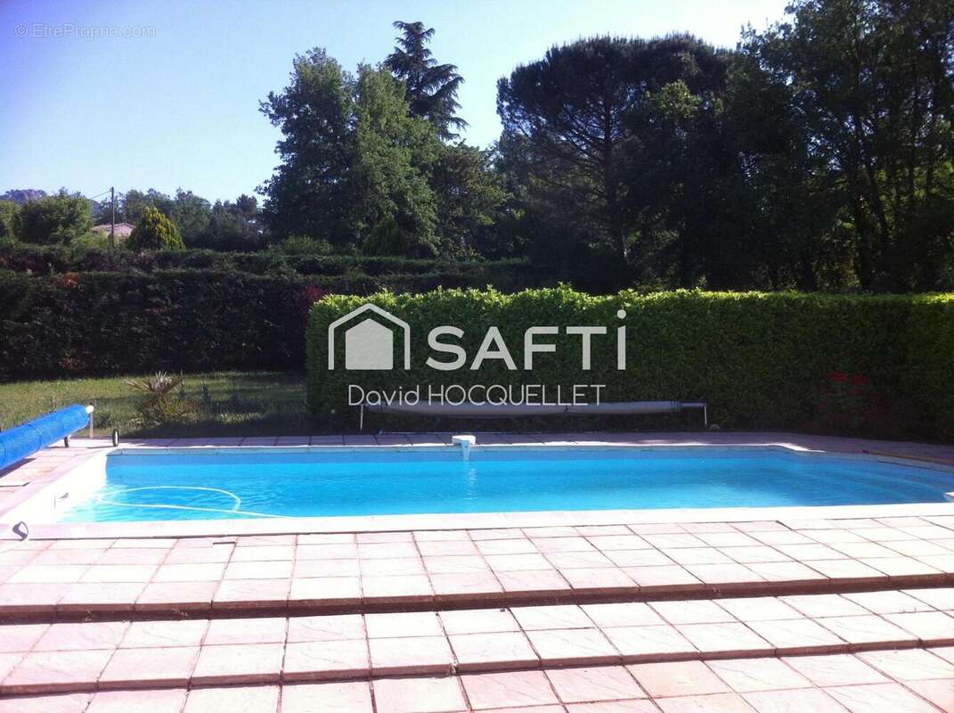 Photo 2 - Maison à NANS-LES-PINS