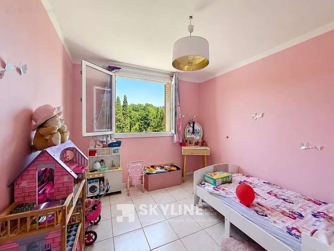 Appartement à MARSEILLE-14E