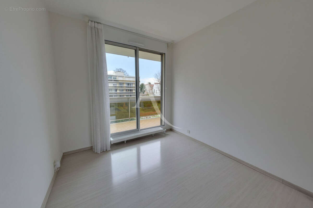 Appartement à NOGENT-SUR-MARNE