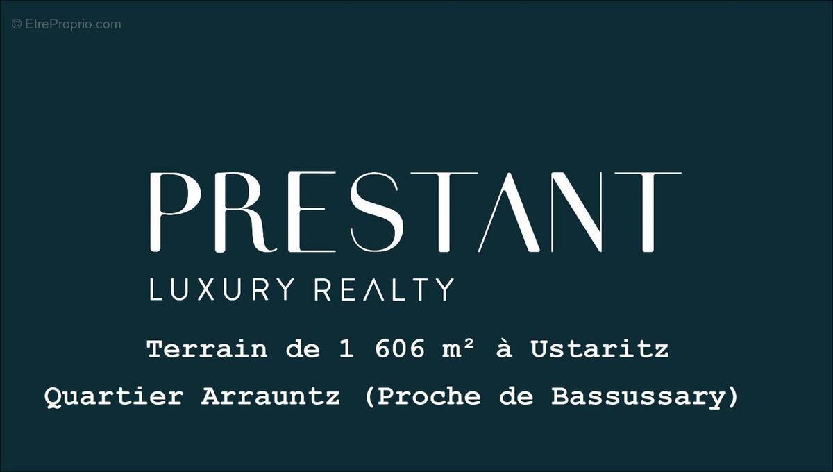 Terrain à USTARITZ