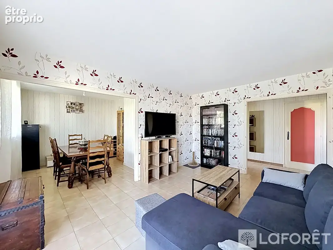 Appartement Bourgoin Jallieu Centre-Ville 5pièces 86.50 m2 - photo 2