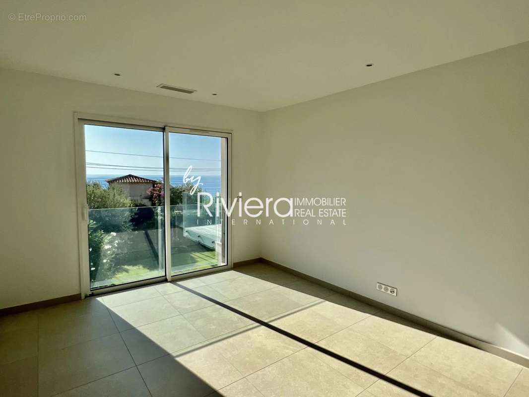 Maison à CAVALAIRE-SUR-MER