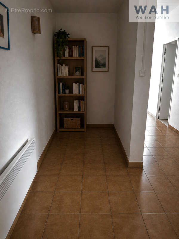 Vente appartement 2 pieces 34700 lodeve - photo 5