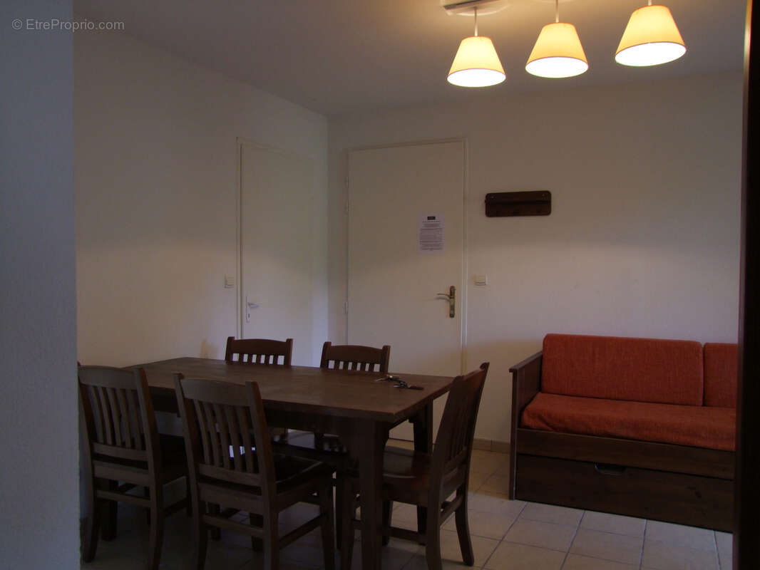 Appartement à PRAYSSAC