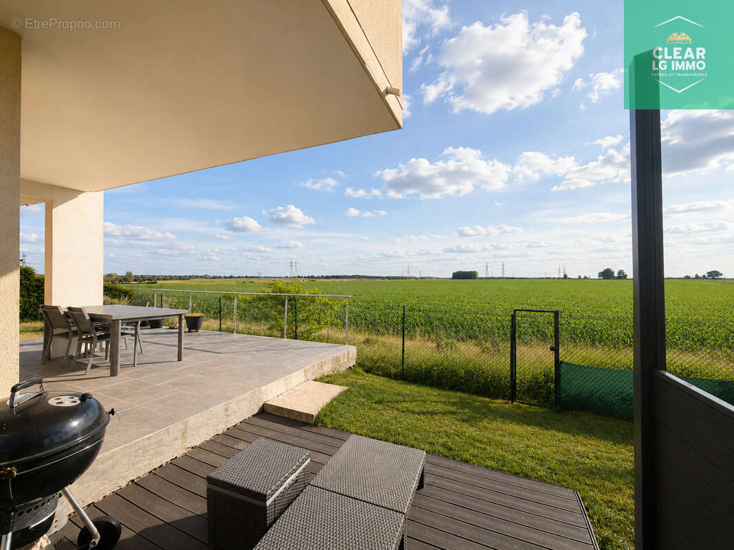 Appartement  2 chambres et jardin terasse - photo 7
