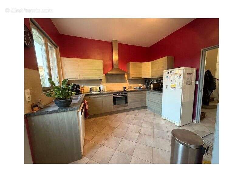 Maison 183 m² à Sens  - photo 4