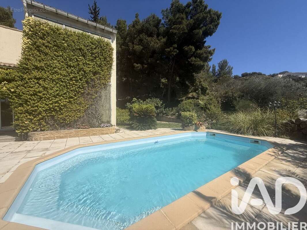 Photo 3 - Maison à ARAMON
