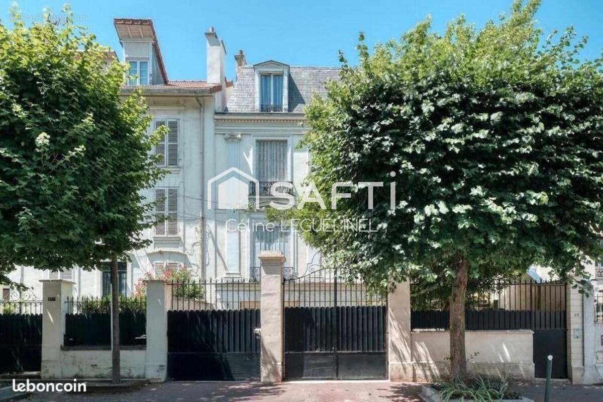 Photo 1 - Appartement à CLAMART