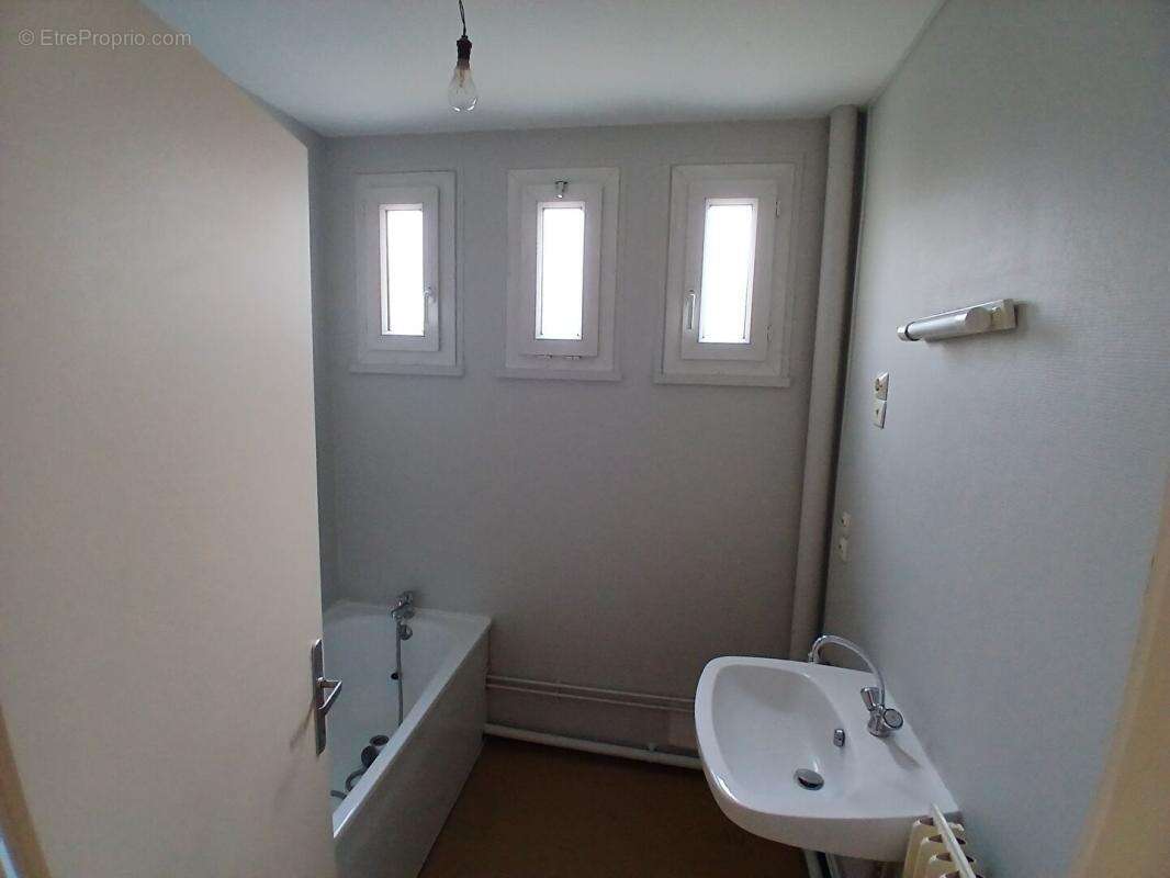 Appartement  3 chambres dans quartier calme au Mans - photo 8