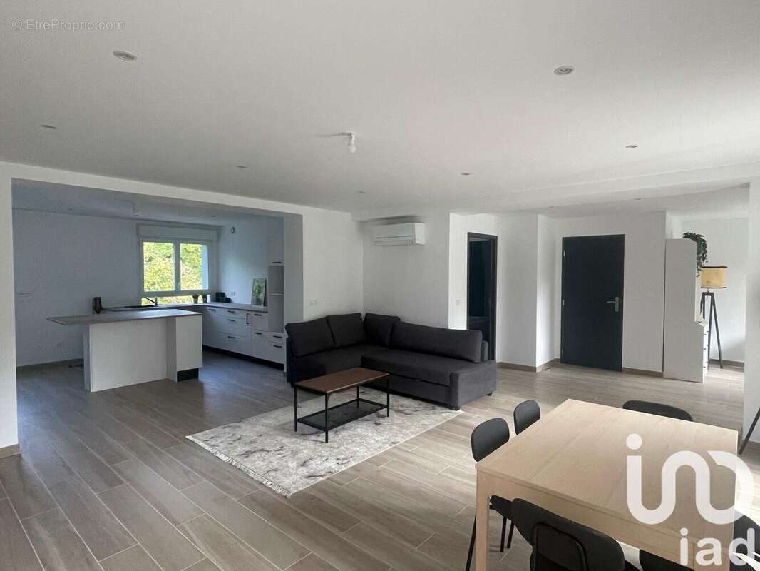 Photo 3 - Maison à CHESSY