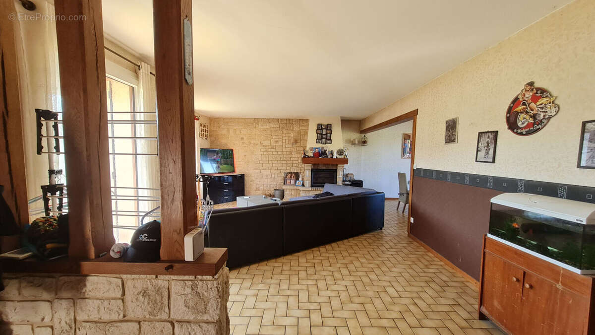 MAINTENON et NOGENT LE ROI : Maison traditionnelle de 5 chambres - photo 3