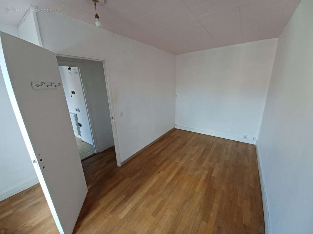 Appartement à LA CHARITE-SUR-LOIRE