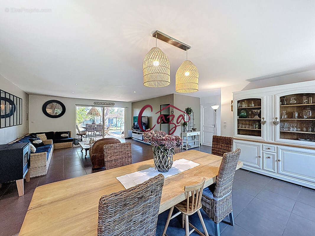 Maison à SAINTE-EULALIE