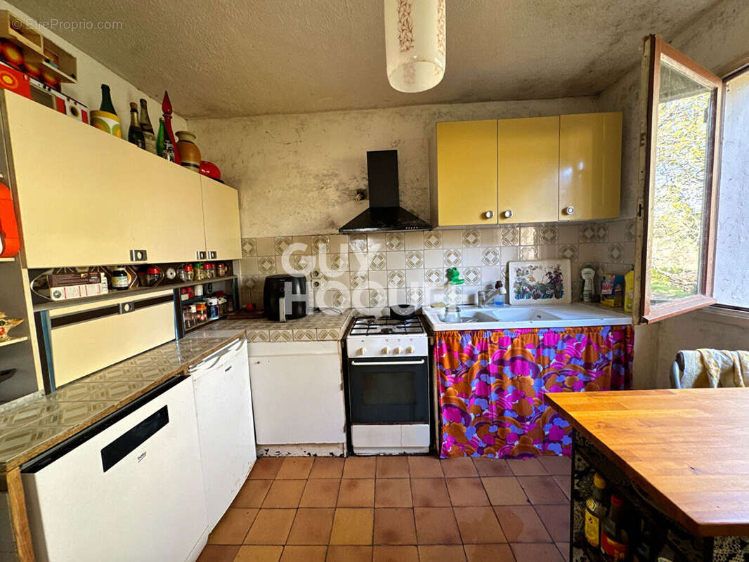 Maison à LABASTIDE-MARNHAC