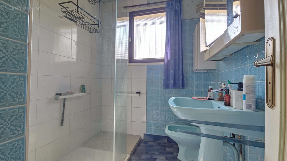 BLANZAT, maison au calme 3 chambres - photo 6