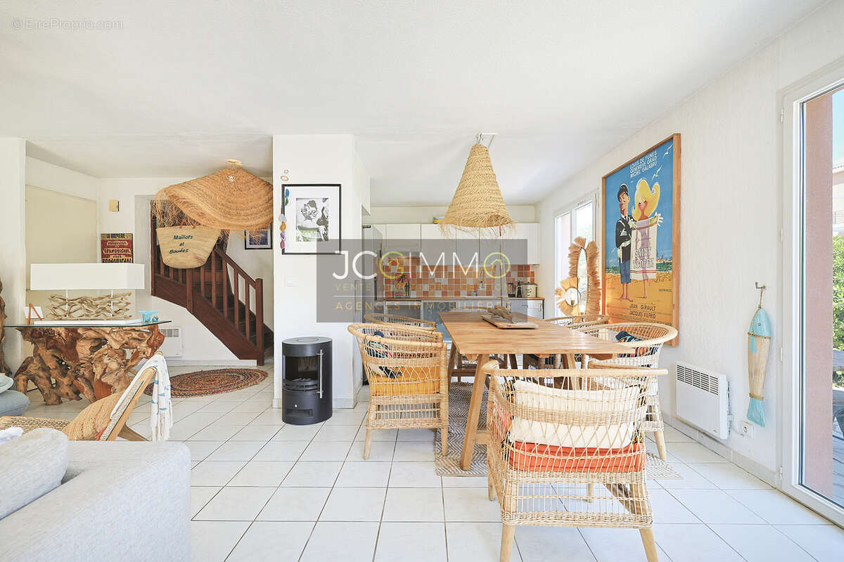 Maison à COGOLIN