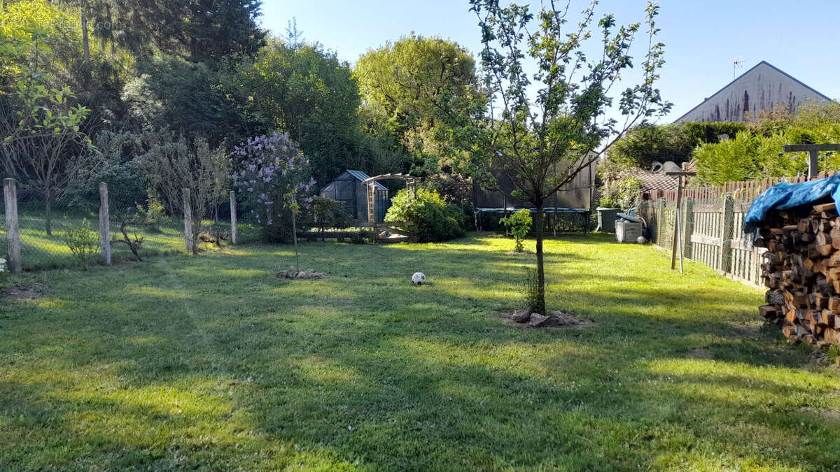 Maison à LIMOURS
