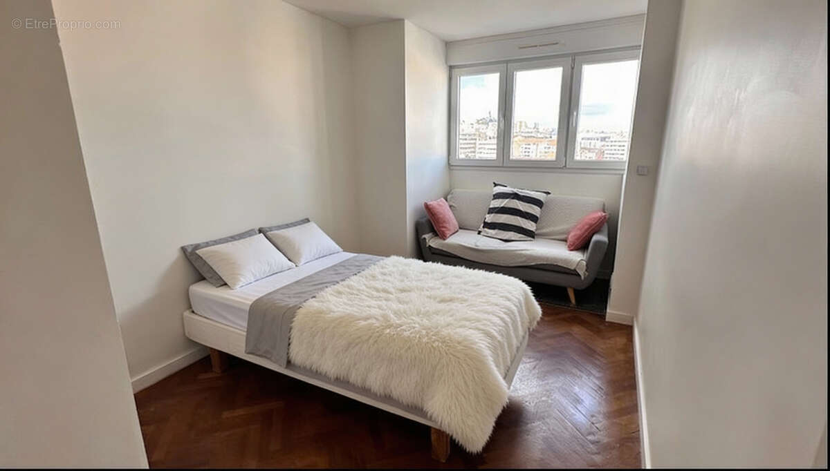 Appartement à MARSEILLE-8E