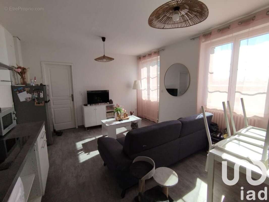 Photo 2 - Appartement à VAILLY-SUR-AISNE