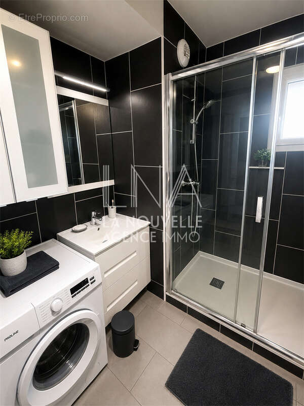 Appartement 59 m² à Romainville  - photo 5