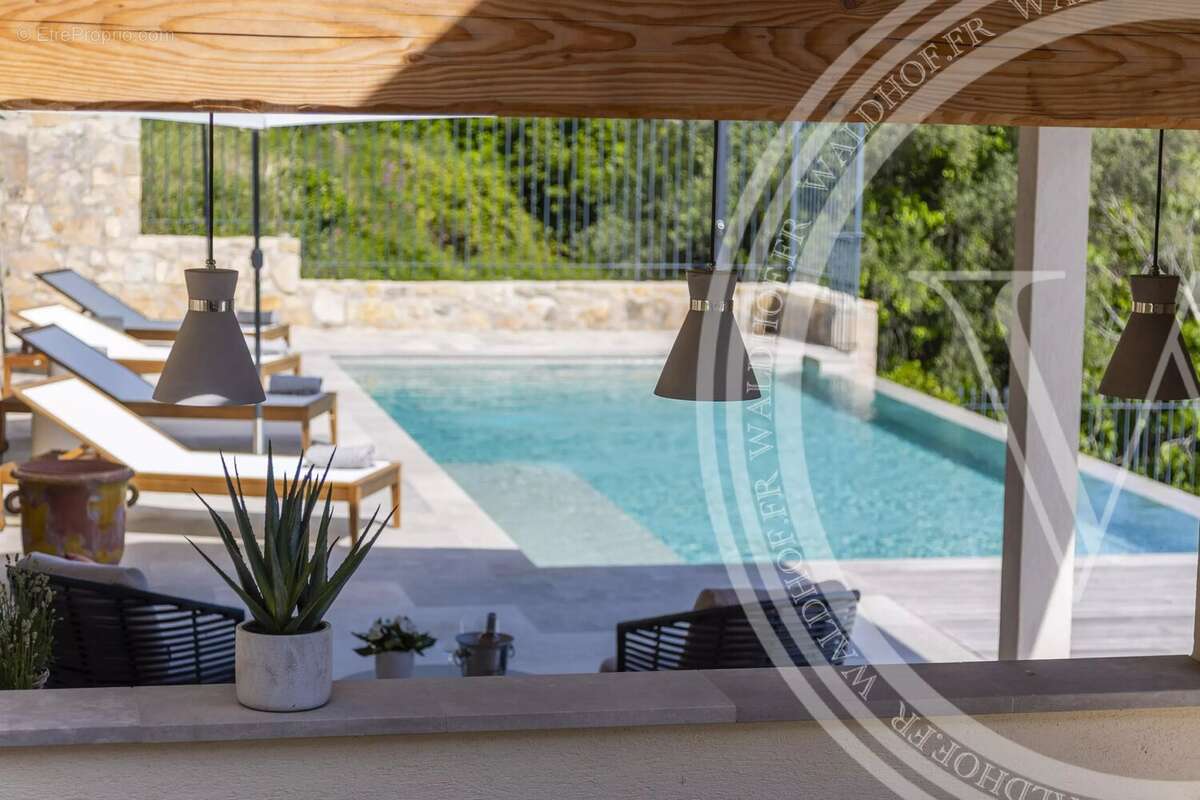 Maison en pierre élégante avec vue Mer et les montagnes - photo 36