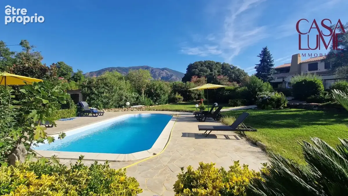 Villa F6 + F2/3 avec piscine et 4200 m² de terrain - photo 2