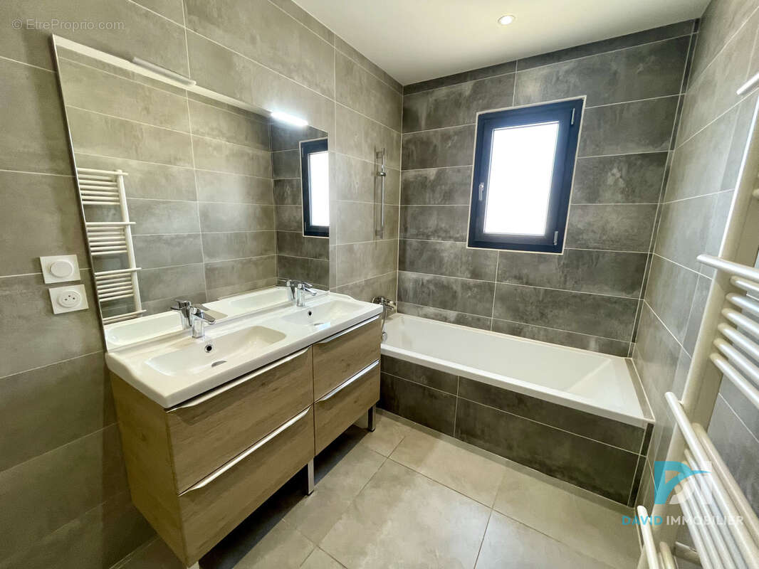 Maison à LIEURAN-LES-BEZIERS